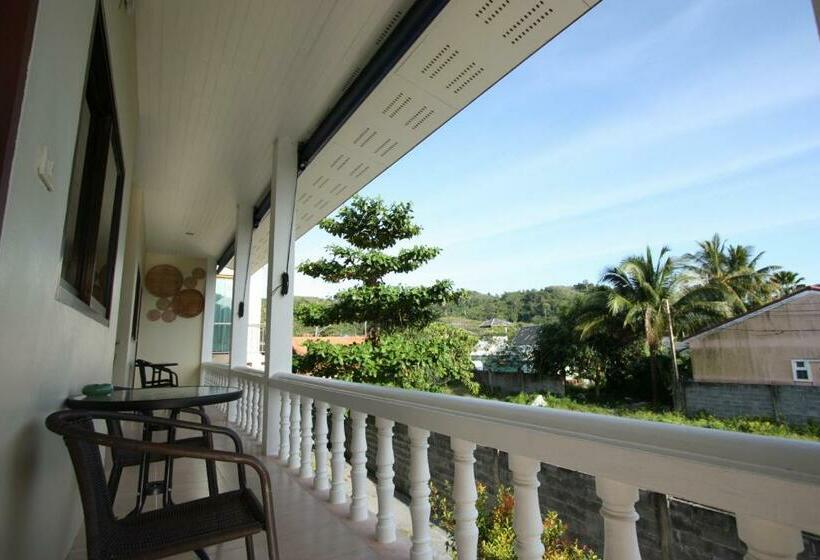 マウンテンビュースタンダードルーム, Sun & Sea Nai Yang Phuket