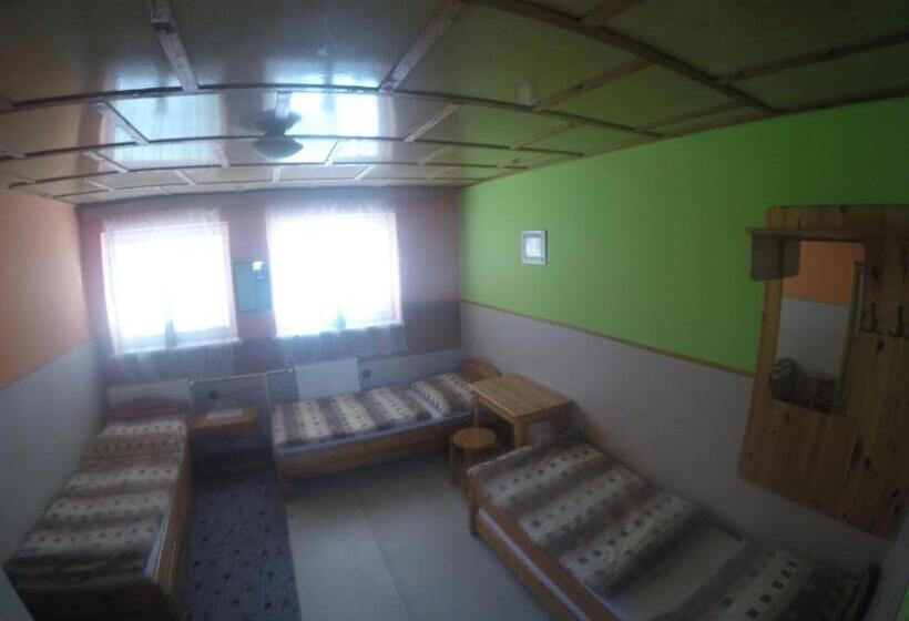 스탠다드 트리플 룸, Turistika Ubytovňa Sivá Brada