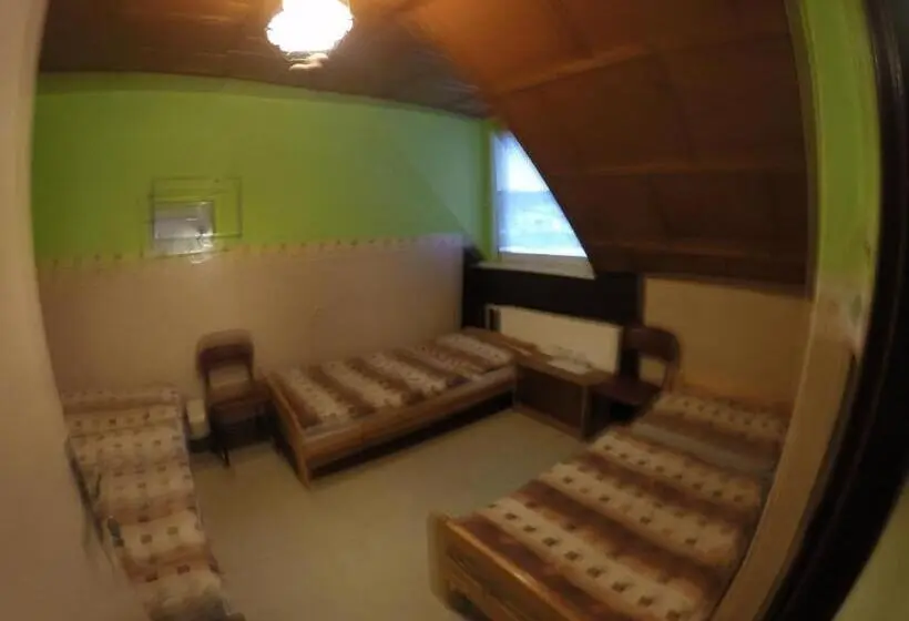 ファミリールーム, Turistika Ubytovňa Sivá Brada