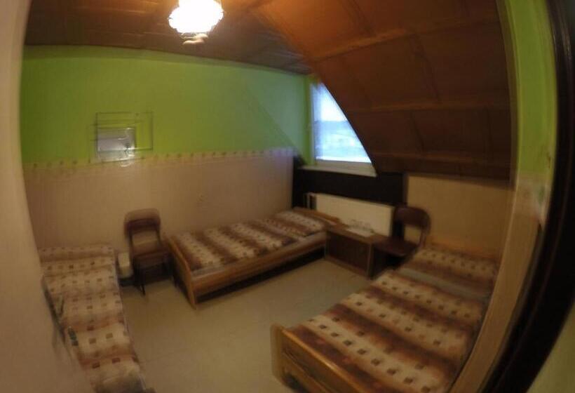 スタンダードルーム, Turistika Ubytovňa Sivá Brada