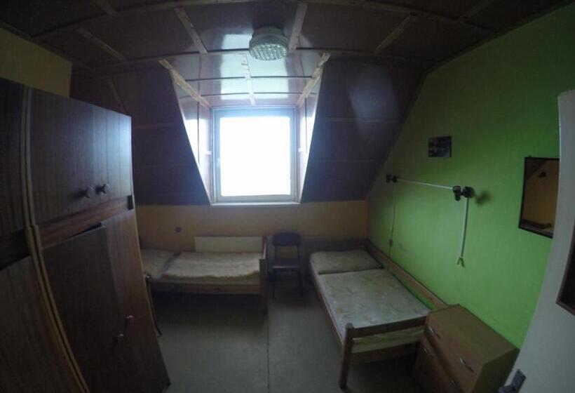 غرفة قياسية, Turistika Ubytovňa Sivá Brada