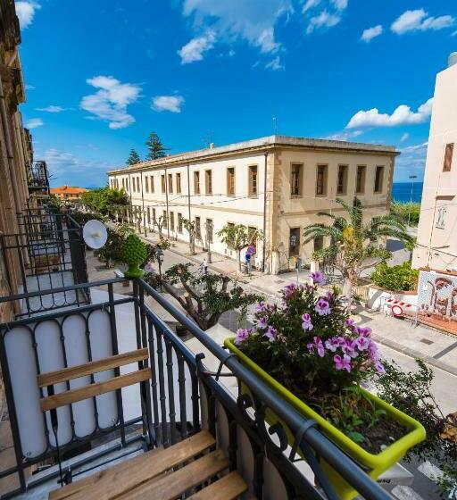 디럭스 테라스 룸 바다 전망, The Palace B&b And Apartments