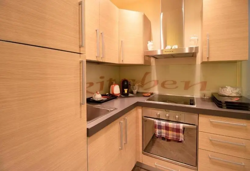 آپارتمان 2 خوابه با چشم‌انداز دریا, The Palace B&b And Apartments