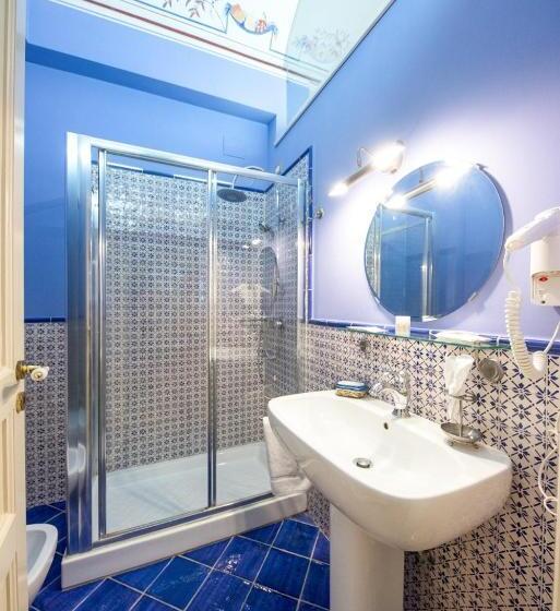 Апартаменты 2 Спальни Вид на Море, The Palace B&b And Apartments