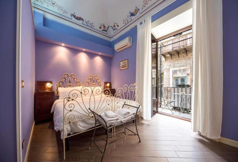 Номер Deluxe с Балконом, The Palace B&b And Apartments