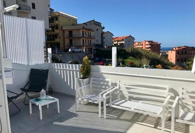 침실 2개 주택, The Palace B&b And Apartments