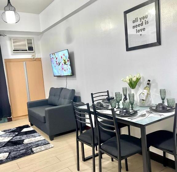 آپارتمان 1 خوابه با بالکن, Two Palm Tree Villas