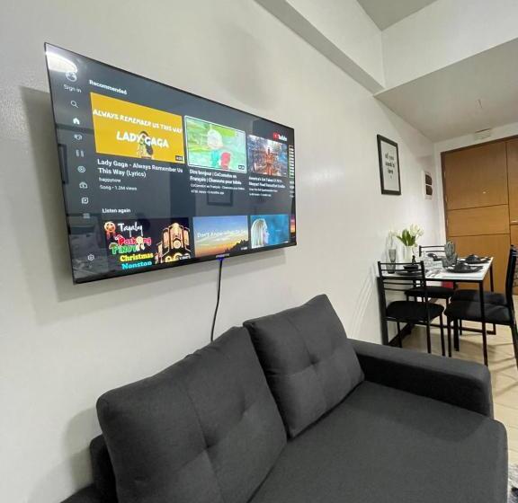 آپارتمان 1 خوابه با بالکن, Two Palm Tree Villas