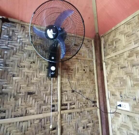 Standardrum Delat Badrum, Walkerz Inn