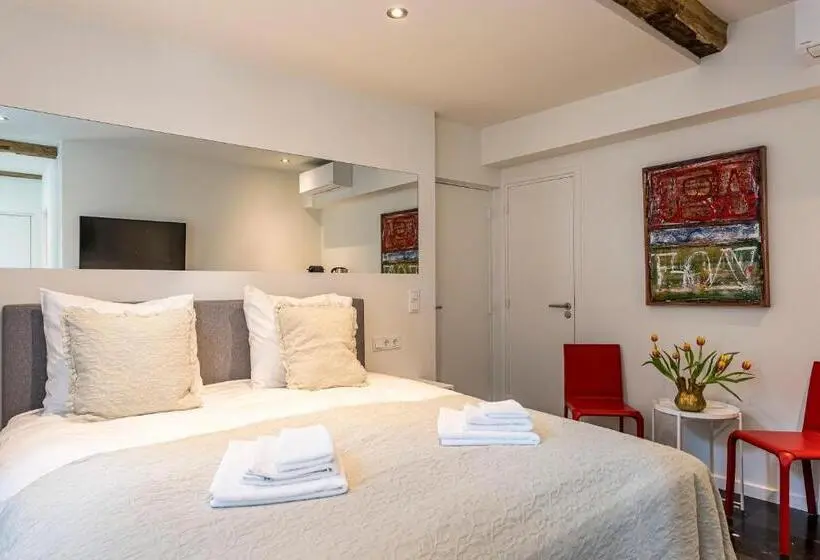 デラックスルーム, B&b Gracht 62