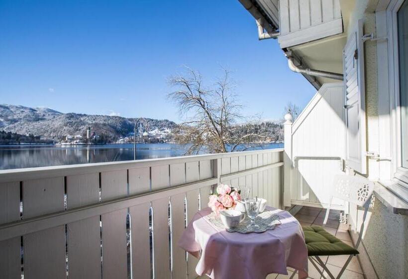 اتاق استاندارد با چشم‌انداز دریاچه, B&b Pletna A Double Lake View Room