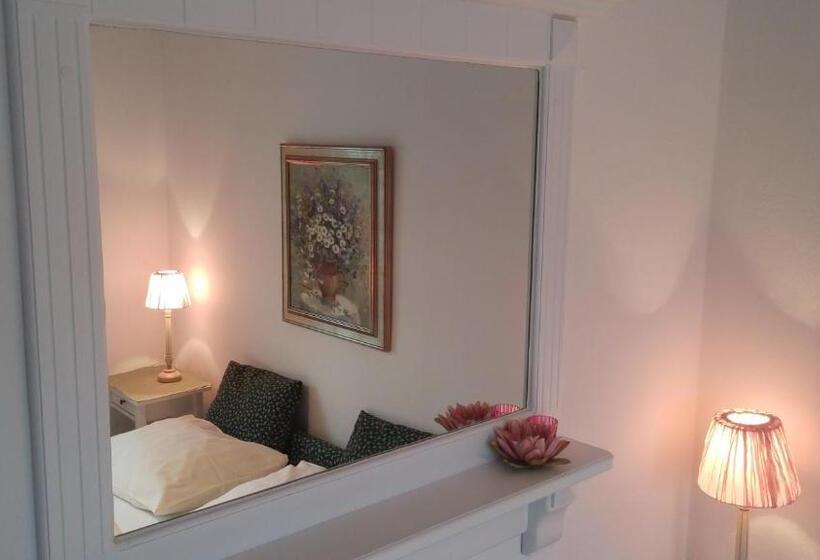 اتاق استاندارد با چشمانداز دریاچه, B&b Pletna A Double Lake View Room