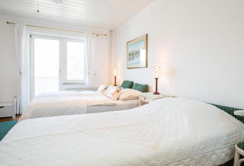 اتاق استاندارد سه نفره, B&b Pletna A Double Lake View Room