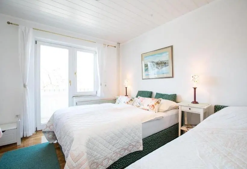 اتاق استاندارد سه نفره, B&b Pletna A Double Lake View Room