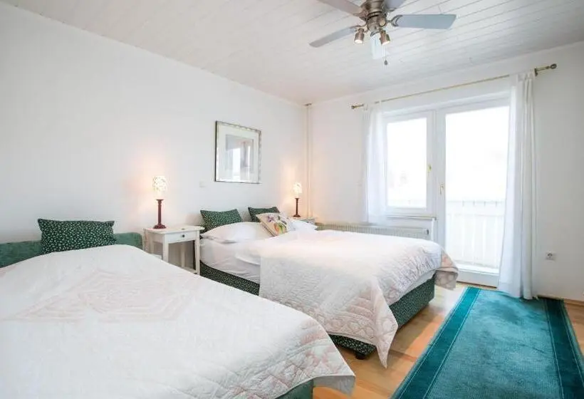 اتاق استاندارد سه نفره, B&b Pletna A Double Lake View Room