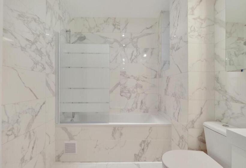 １ベッドルームアパートメント, Eiffel Tower View Residence