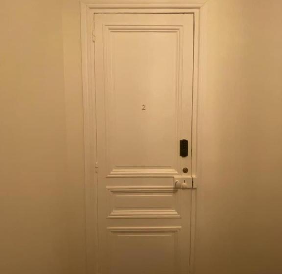 １ベッドルームアパートメント, Eiffel Tower View Residence