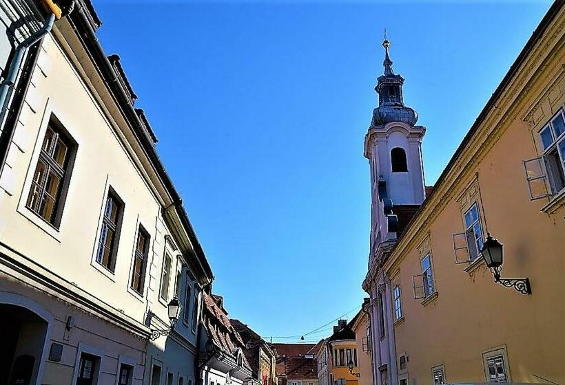 Студия Стандарт, Downtown Apartments With Shared Kitchen