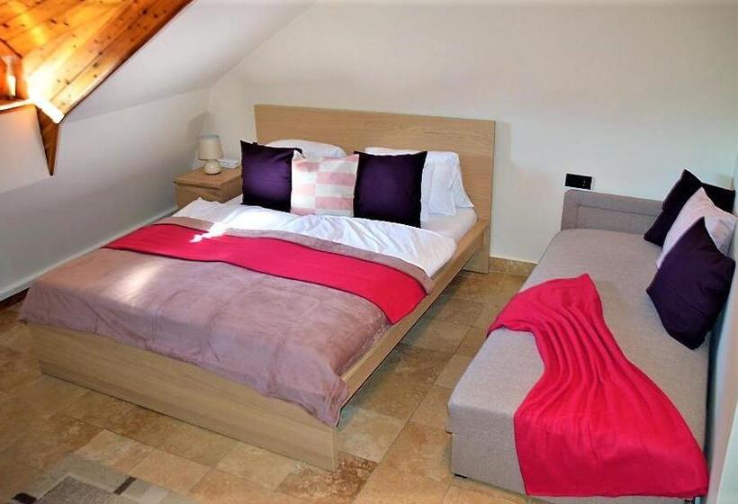 Студия Стандарт, Downtown Apartments With Shared Kitchen