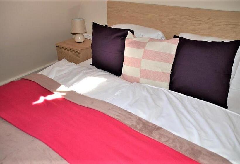 Студия Стандарт, Downtown Apartments With Shared Kitchen