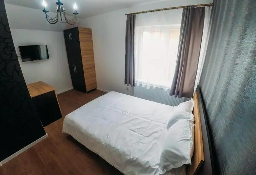 ファミリールーム, Casa Mindru
