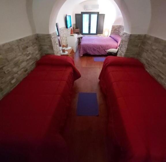 Семейный Номер, Casa Rosy