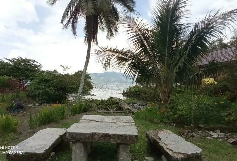 キングサイズベッドのスタンダードルーム, Leokap Homestay