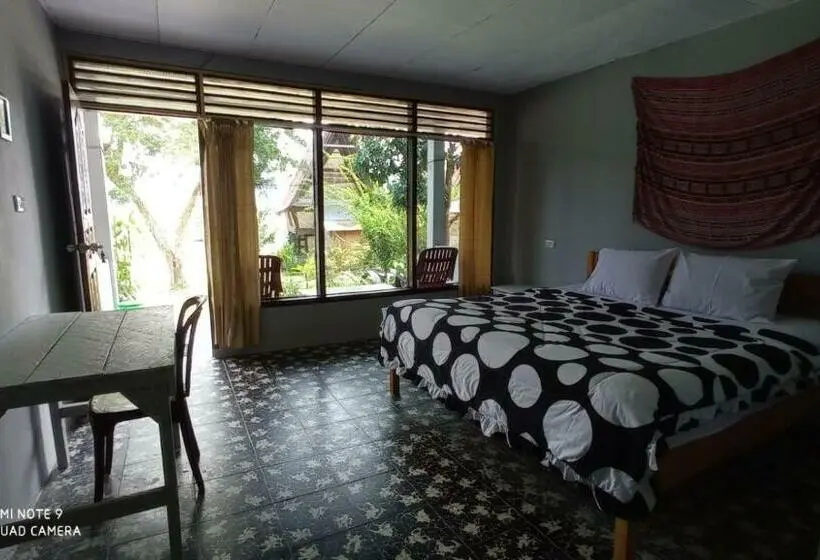 キングサイズベッドのスタンダードルーム, Leokap Homestay