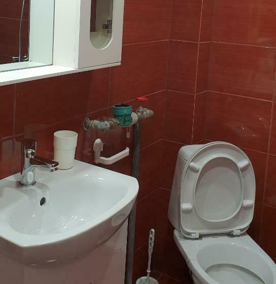 带1个卧室的带阳台的公寓, апартамент за нощувки