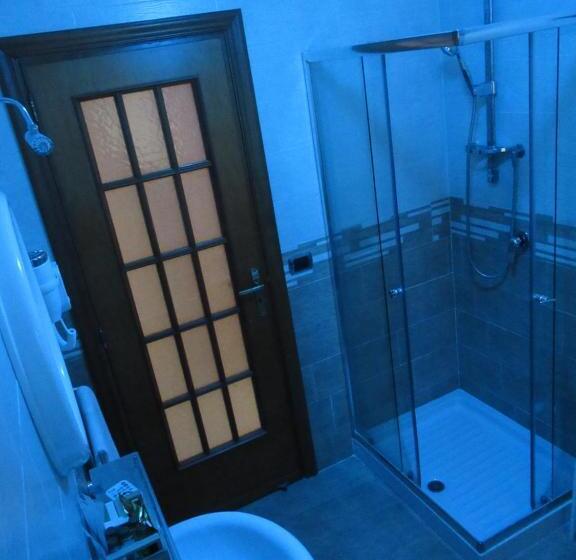 جناح مزوَّد بشرفة, City Life Pompeii