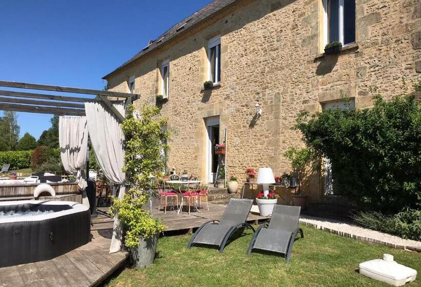 Семейный Номер Вид на Сад, Le Clos Des Bories