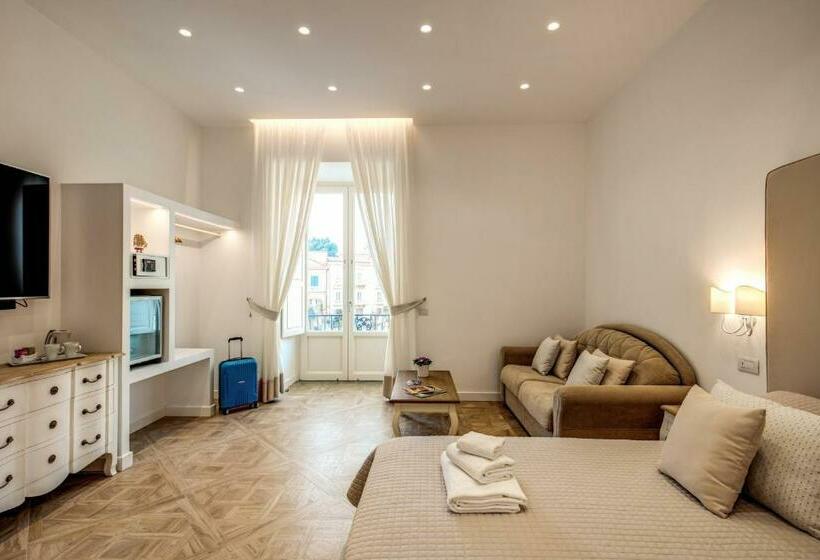 バルコニー付きスタンダードルーム, Sorrento Square Suites