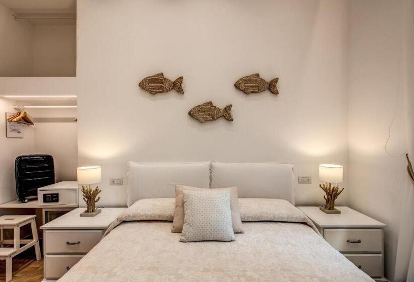 スタンダードルーム, Sorrento Square Suites