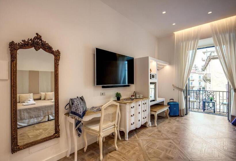 バルコニー付きスタンダードルーム, Sorrento Square Suites