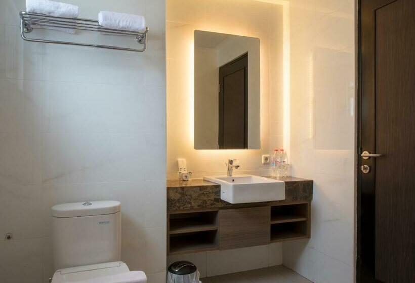 Номер Deluxe с Балконом, Mambruk Hotel & Convention