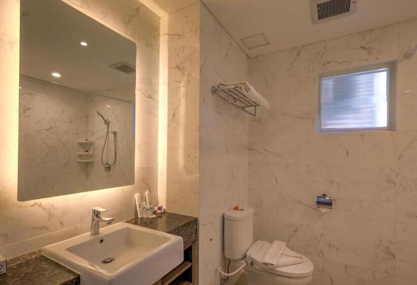 غرفة ديلوكس مطلّة علي الحديقة, Mambruk Hotel & Convention