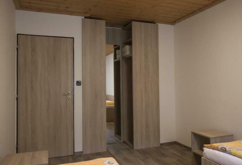 Perhesviitti, Penzion Hubert