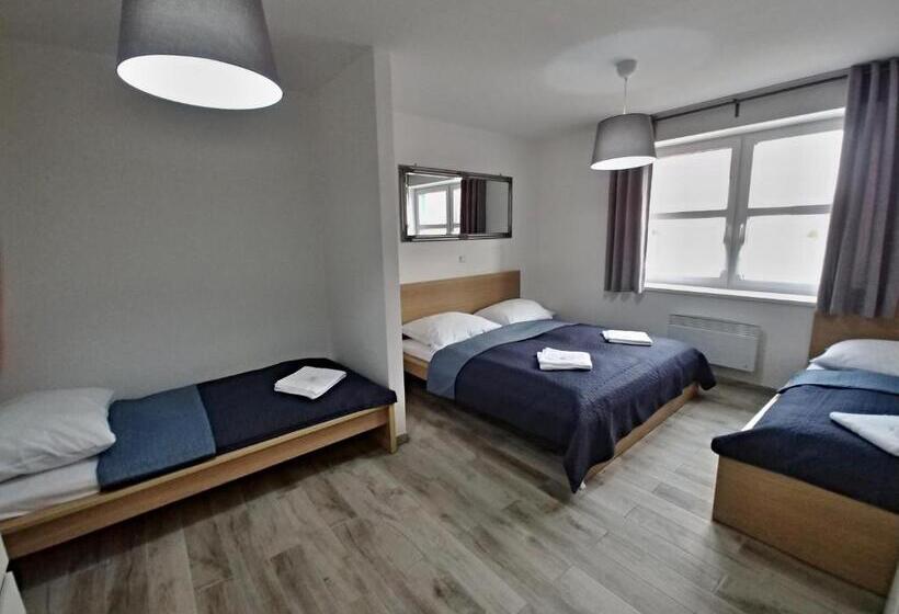 סוויטה אקזקיוטיב, Penzion Jako Víno