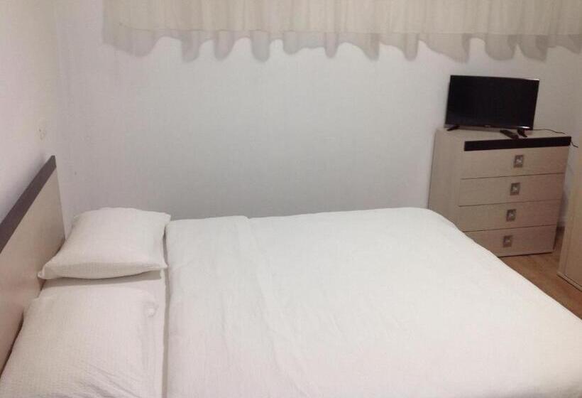 디럭스 룸, Pensiunea Alexandra Livia