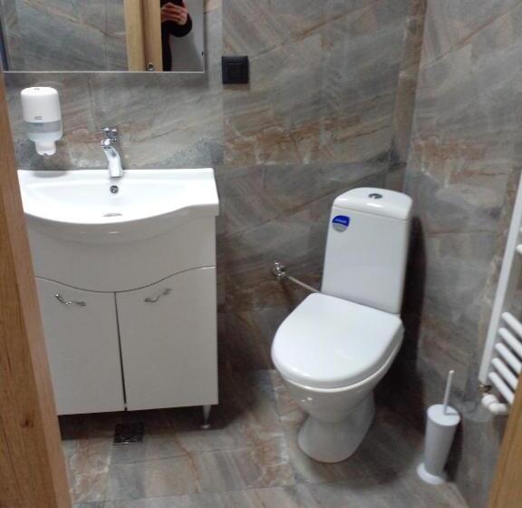 标准间, Pensiunea Duet