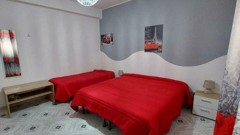 スタンダードトリプルルーム, B&b Del Corso