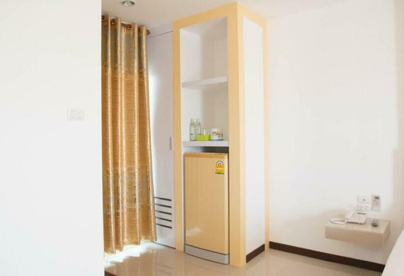 غرفة قياسية, Grand Place Resort