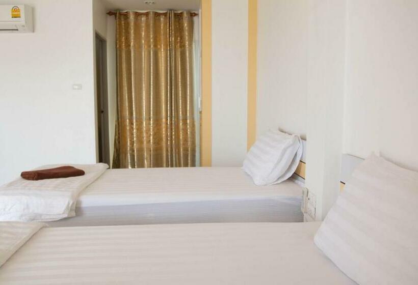 غرفة قياسية, Grand Place Resort