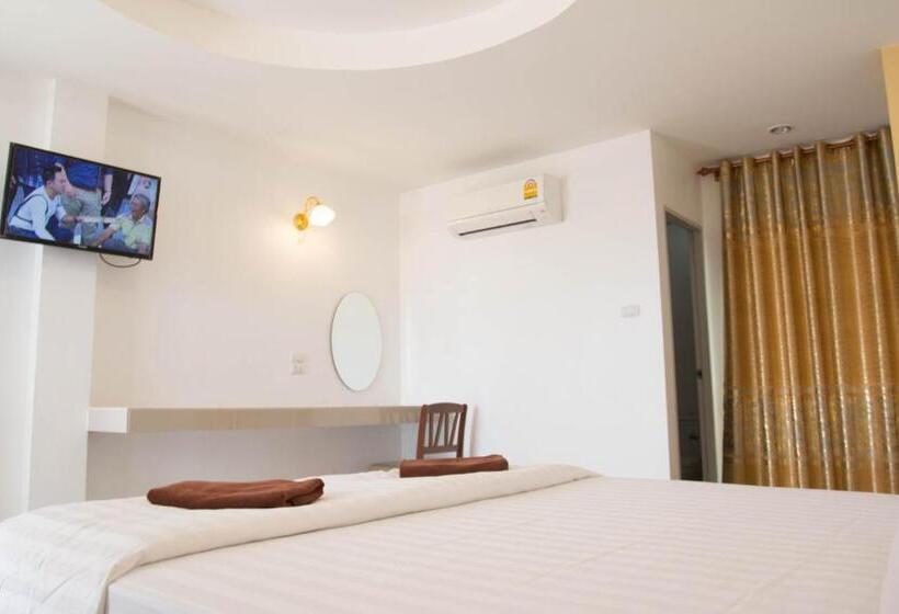 غرفة قياسية, Grand Place Resort