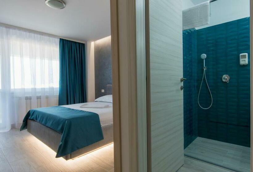 스위트, Turquoise Boutique