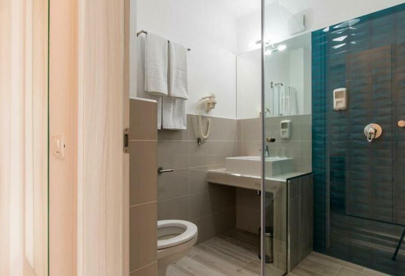 스위트, Turquoise Boutique