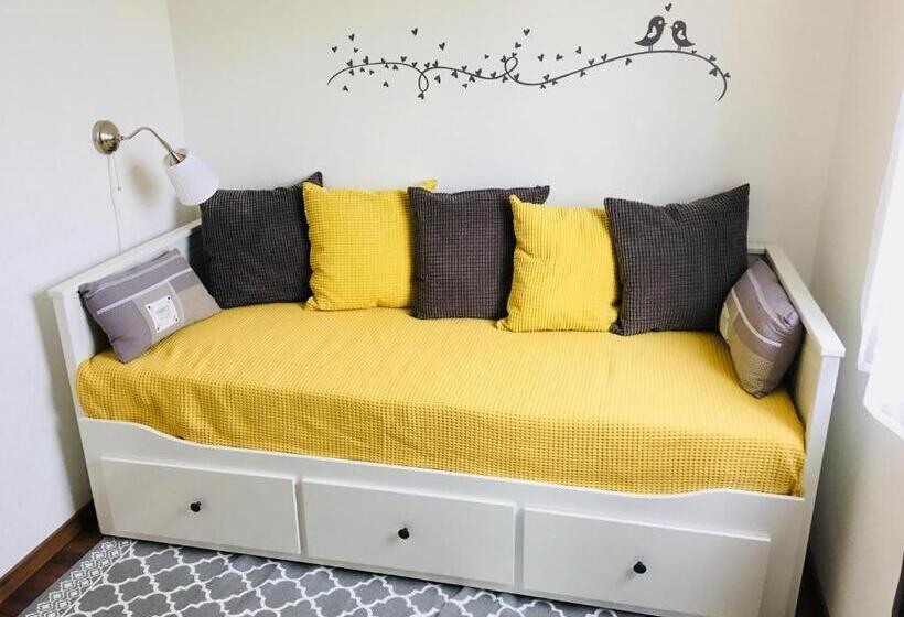 家庭间, Borárium Vendégházak Zen Gő Ház