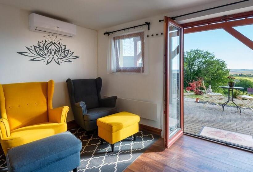 带1个卧室带花园景观的公寓, Borárium Vendégházak Zen Gő Ház