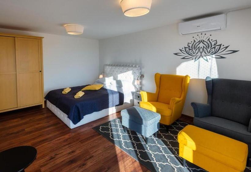 带1个卧室带花园景观的公寓, Borárium Vendégházak Zen Gő Ház