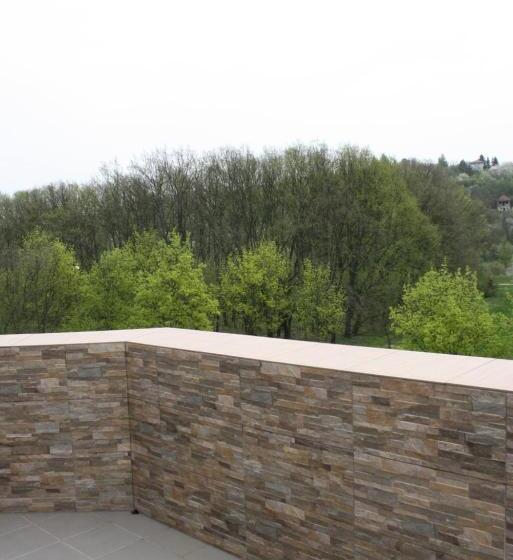 バルコニー付きデラックスルーム, Kedvenc Vendégház